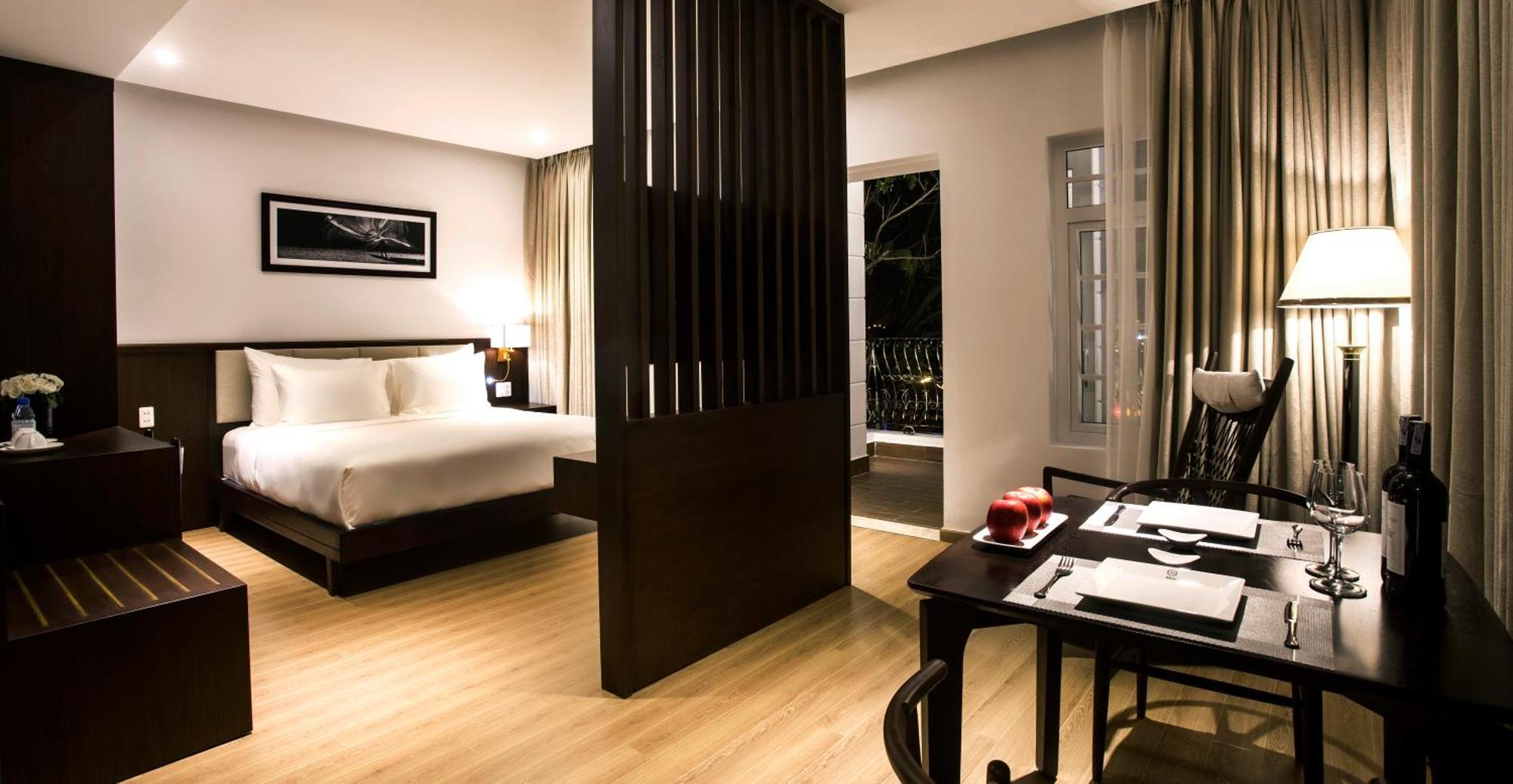 Di Lusso Boutique Hotel Riverside Danang Bagian luar foto
