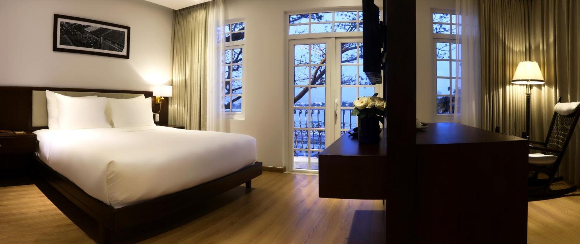 Di Lusso Boutique Hotel Riverside Danang Bagian luar foto