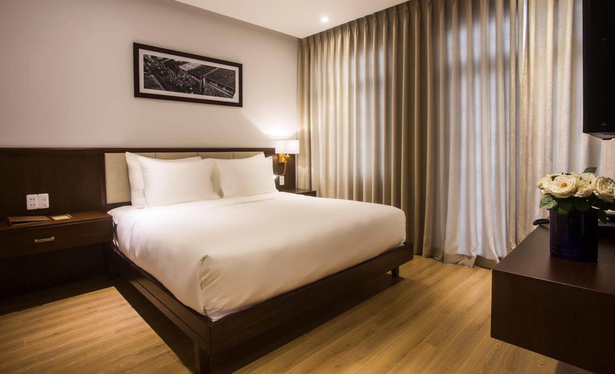 Di Lusso Boutique Hotel Riverside Danang Bagian luar foto